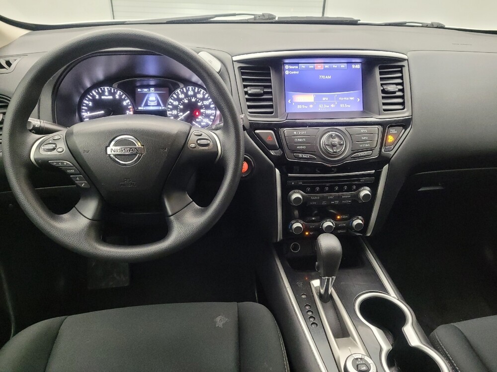 2018 Nissan Pathfinder in Maple Heights, OH 44137 - 18086428 22