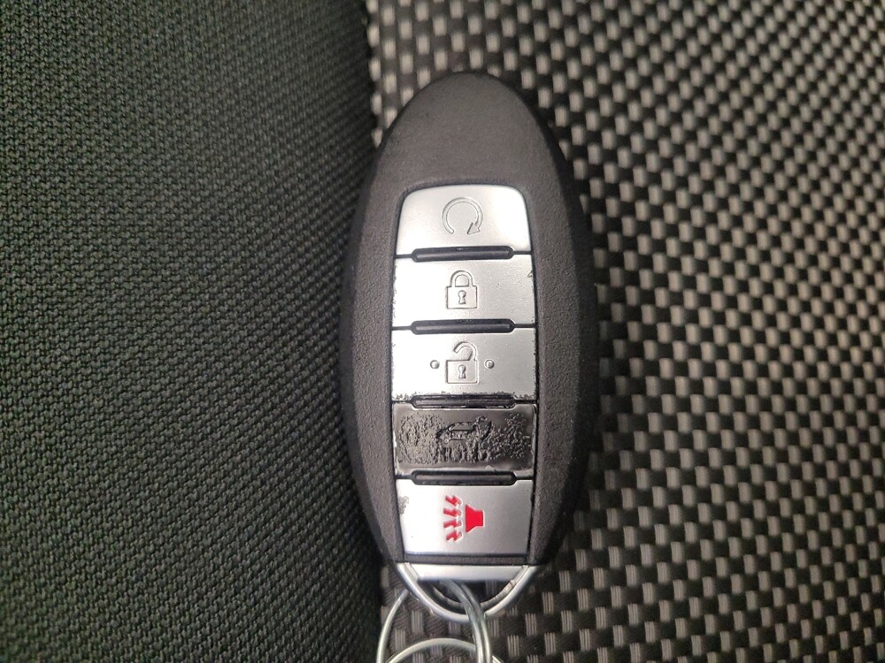 2018 Nissan Pathfinder in Maple Heights, OH 44137 - 18086428 32