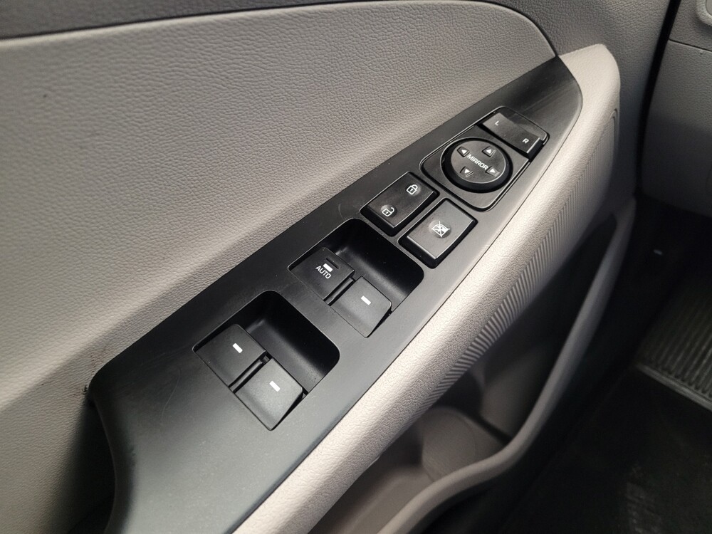 2020 Hyundai Tucson in Maple Heights, OH 44137 - 18086429 27