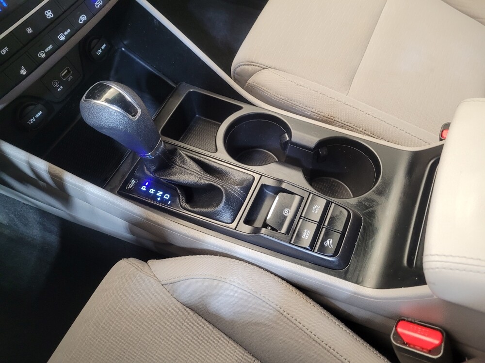 2020 Hyundai Tucson in Maple Heights, OH 44137 - 18086429 26