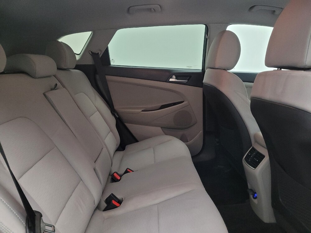 2020 Hyundai Tucson in Maple Heights, OH 44137 - 18086429 19