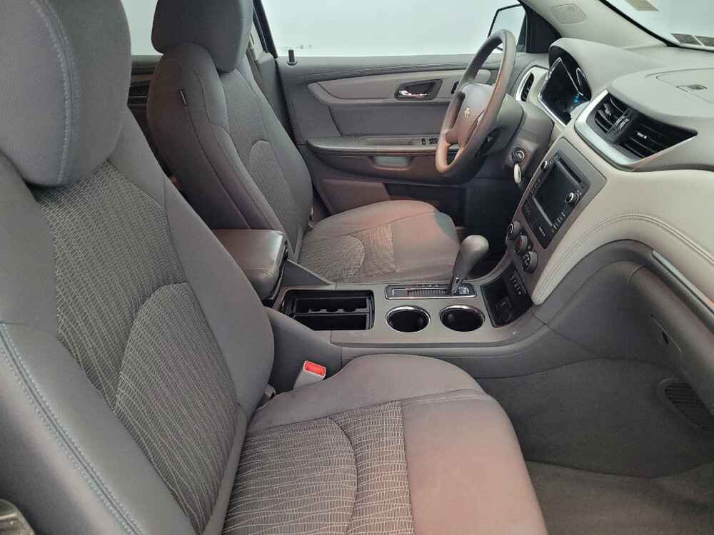 2017 Chevrolet Traverse in Allentown, PA 18103 - 18086432 21