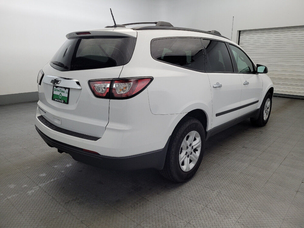 2017 Chevrolet Traverse in Allentown, PA 18103 - 18086432 9