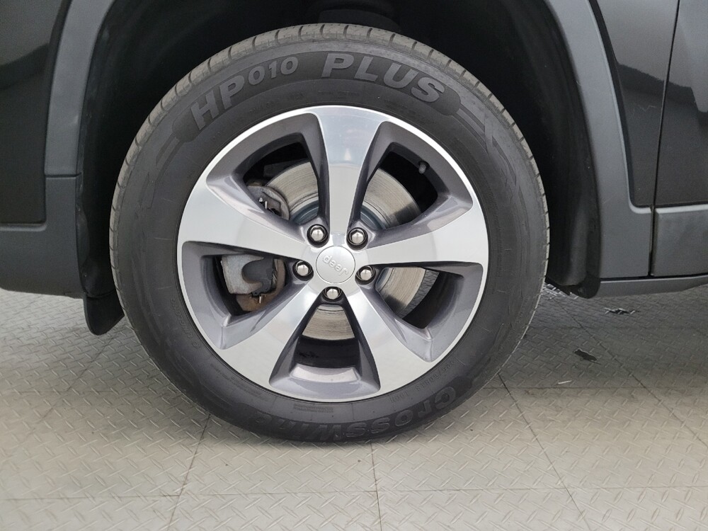 2019 Jeep Cherokee in Richmond, VA 23235 - 18086434 31