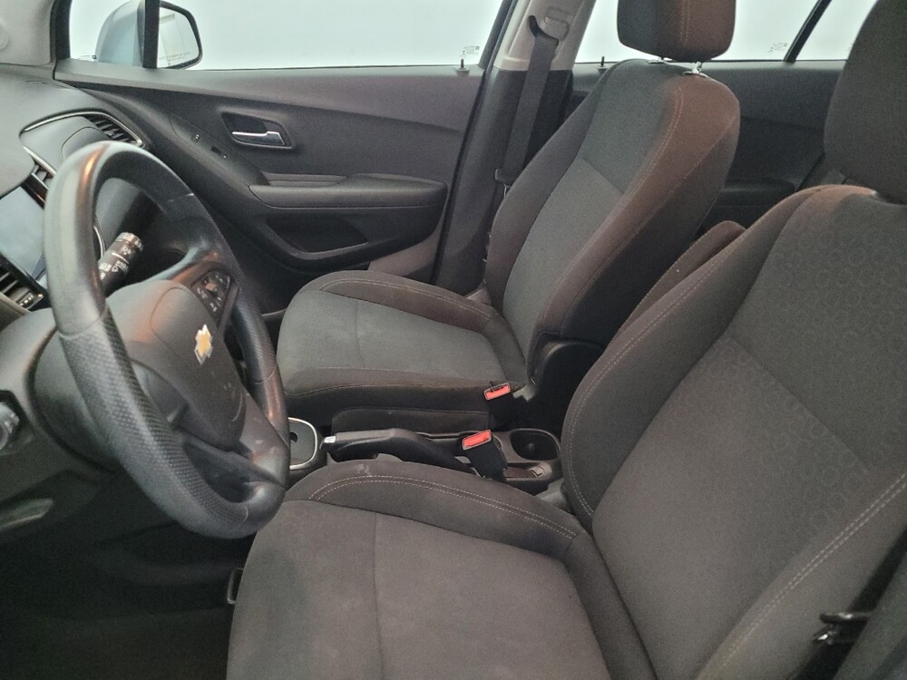 2020 Chevrolet Trax in Glen Burnie, MD 21061 - 18086436 17