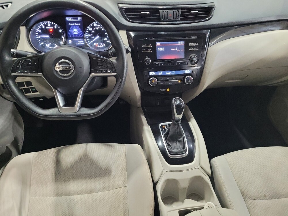 2018 Nissan Rogue Sport in Pittsburgh, PA 15237 - 18086439 22