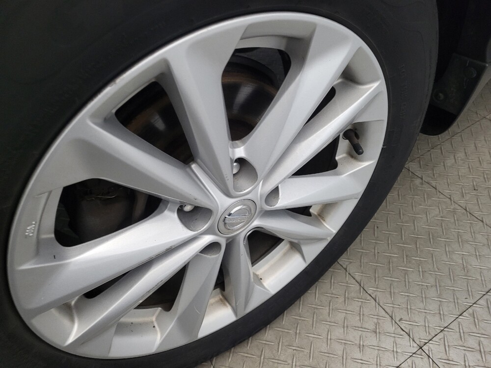 2018 Nissan Rogue Sport in Pittsburgh, PA 15237 - 18086439 31