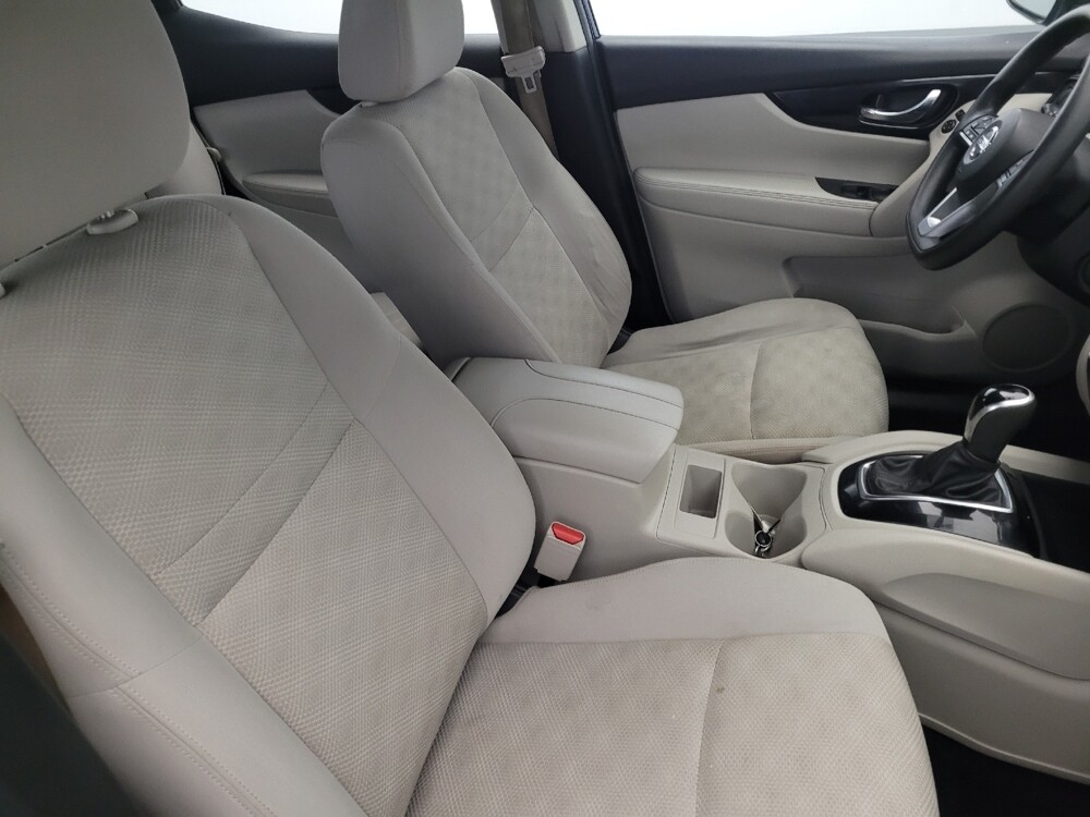 2018 Nissan Rogue Sport in Pittsburgh, PA 15237 - 18086439 21