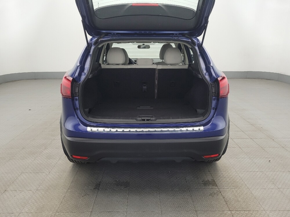 2018 Nissan Rogue Sport in Pittsburgh, PA 15237 - 18086439 29