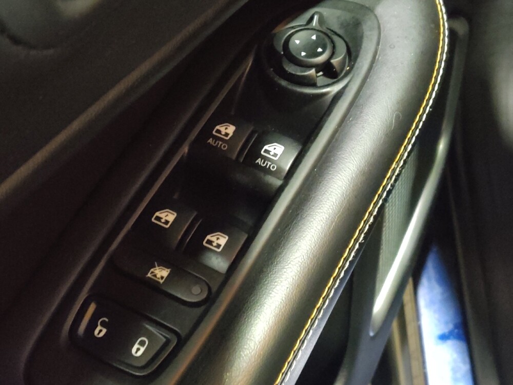 2018 Jeep Compass in Henrico, VA 23223 - 18086442 27