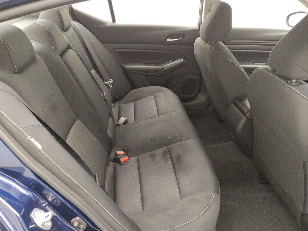 2022 Nissan Altima in Wichita, KS 67207 - 18086451 19