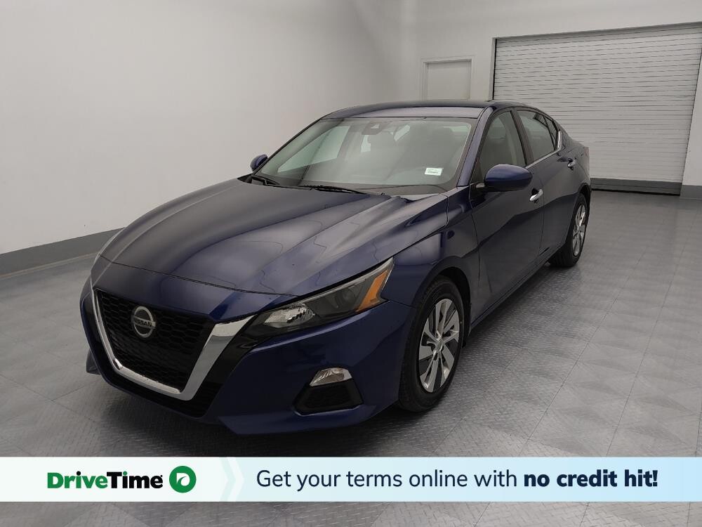2022 Nissan Altima in Wichita, KS 67207 - 18086451