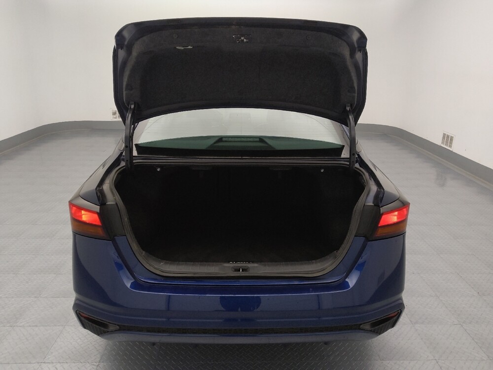 2022 Nissan Altima in Wichita, KS 67207 - 18086451 29