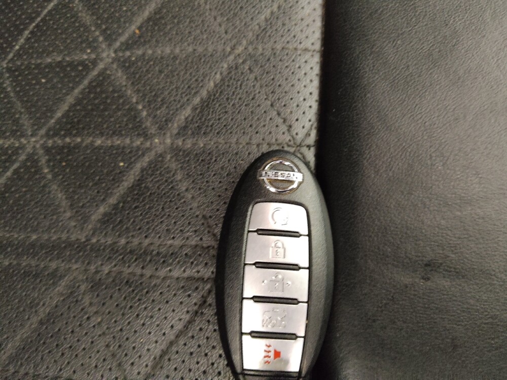 2017 Nissan Maxima in Peoria, IL 61615 - 18086452 32