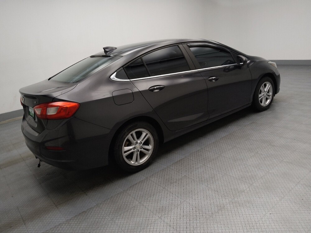 2017 Chevrolet Cruze in Peoria, IL 61615 - 18086455 10