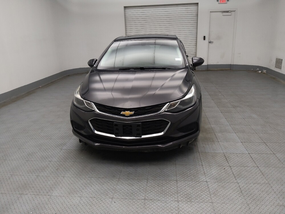 2017 Chevrolet Cruze in Peoria, IL 61615 - 18086455 15