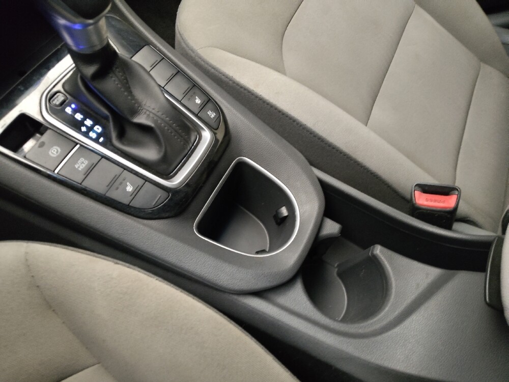 2021 Hyundai Ioniq in Taylor, MI 48180 - 18086456 26