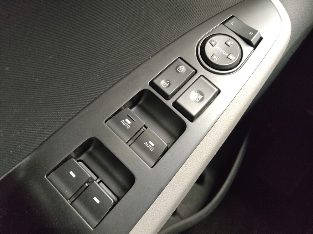 2021 Hyundai Ioniq in Taylor, MI 48180 - 18086456 27