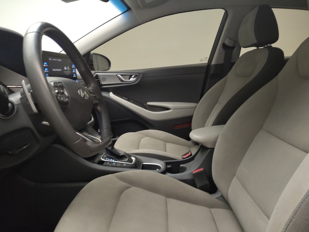 2021 Hyundai Ioniq in Taylor, MI 48180 - 18086456 17