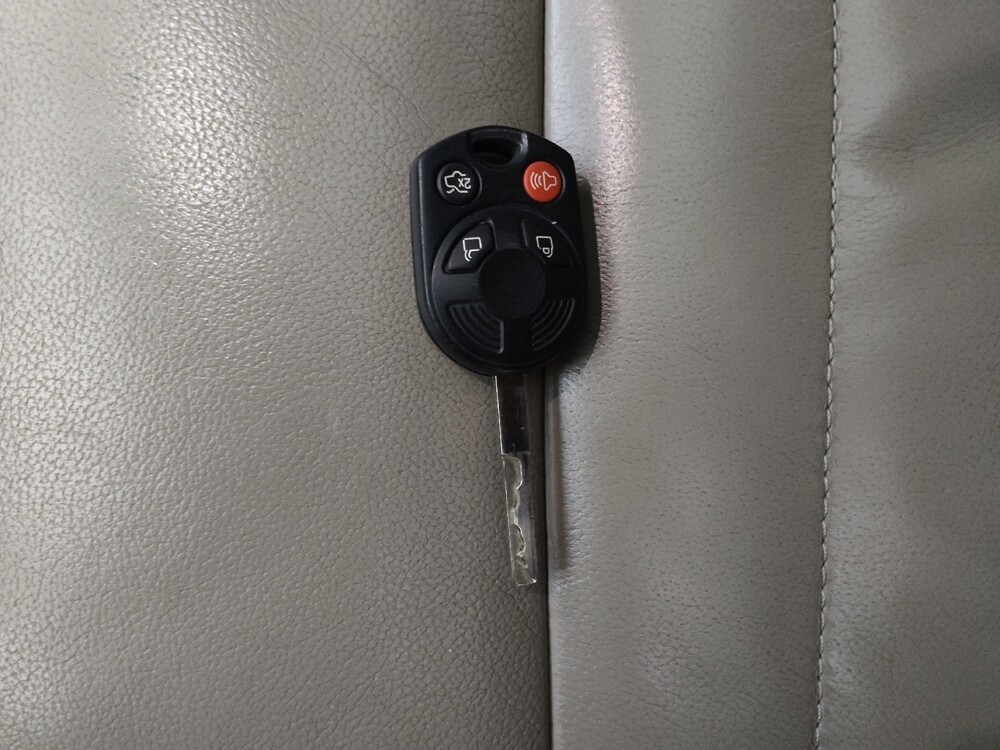 2015 Ford Escape in Eastpointe, MI 48021 - 18086457 32