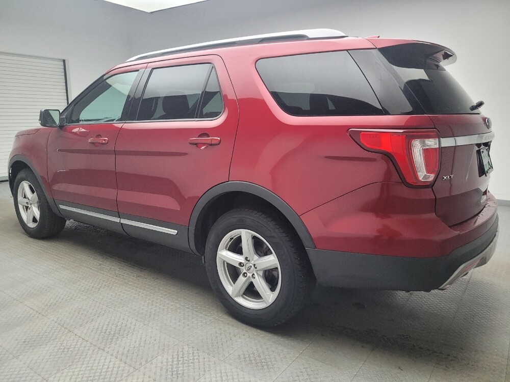 2017 Ford Explorer in Eastpointe, MI 48021 - 18086459 3
