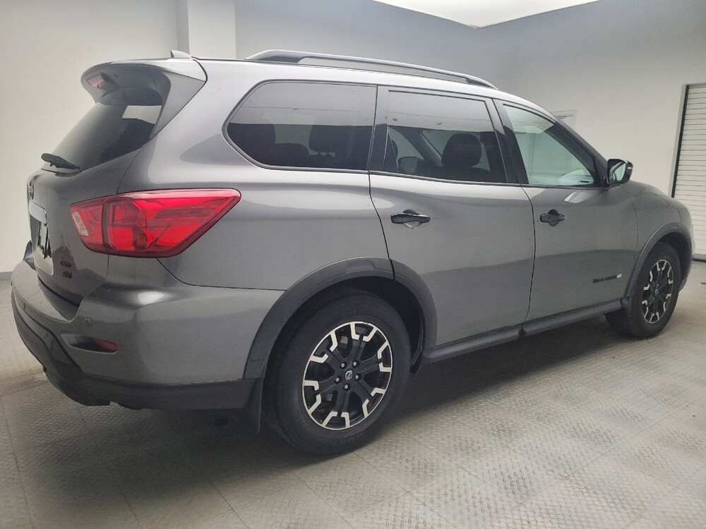 2020 Nissan Pathfinder in Eastpointe, MI 48021 - 18086460 10