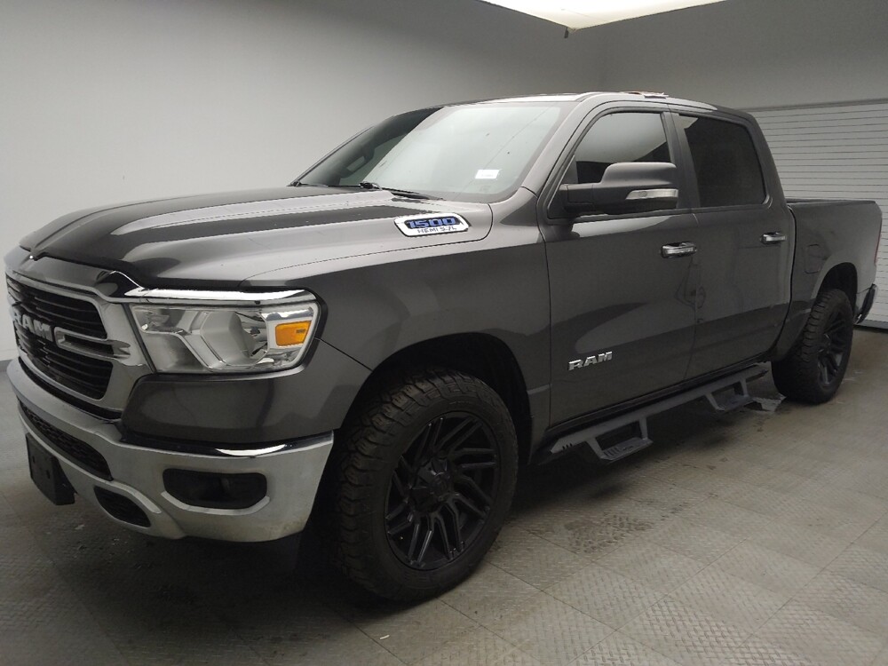 2019 RAM 1500 in Eastpointe, MI 48021 - 18086463 2