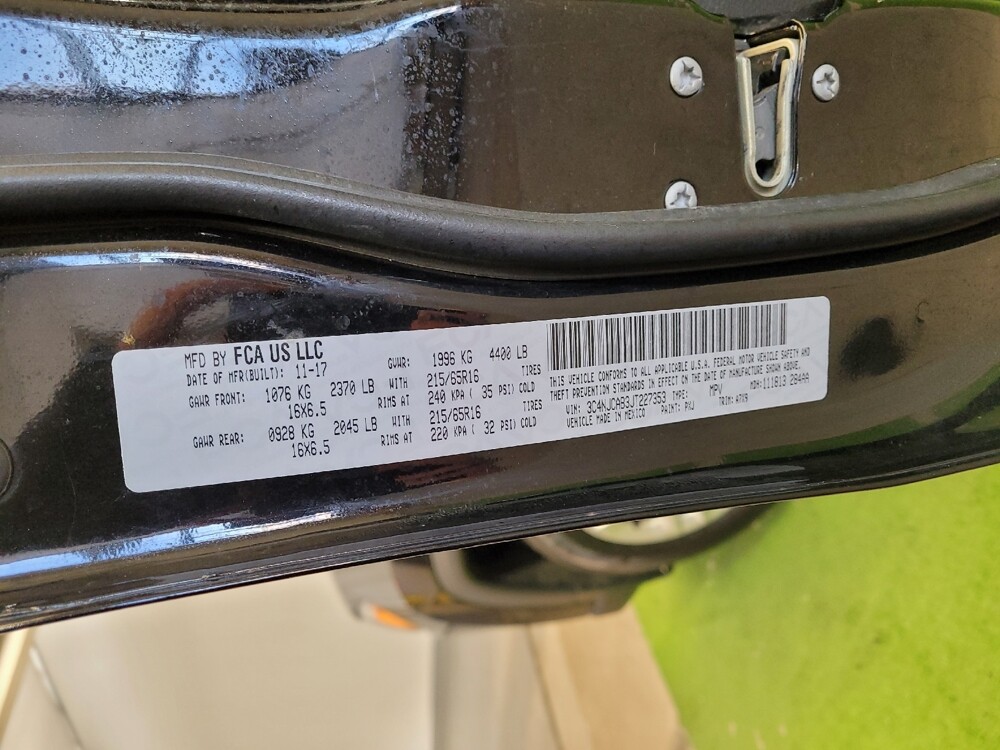 2018 Jeep Compass in Maple Heights, OH 44137 - 18086468 33