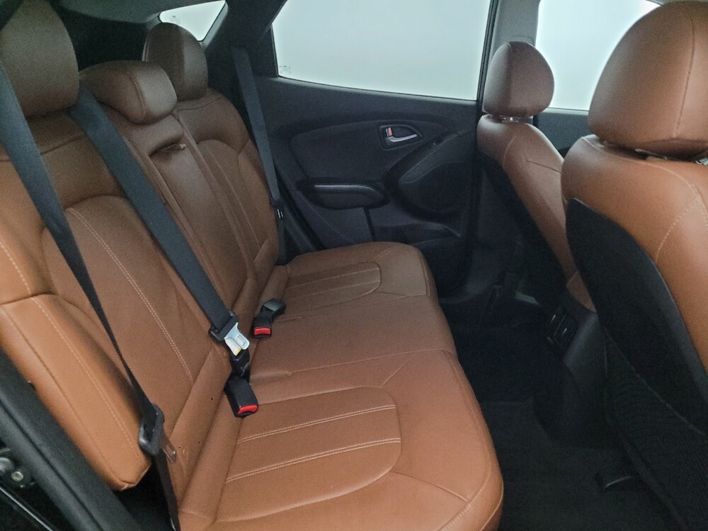 2015 Hyundai Tucson in Pittsburgh, PA 15237 - 18086472 19