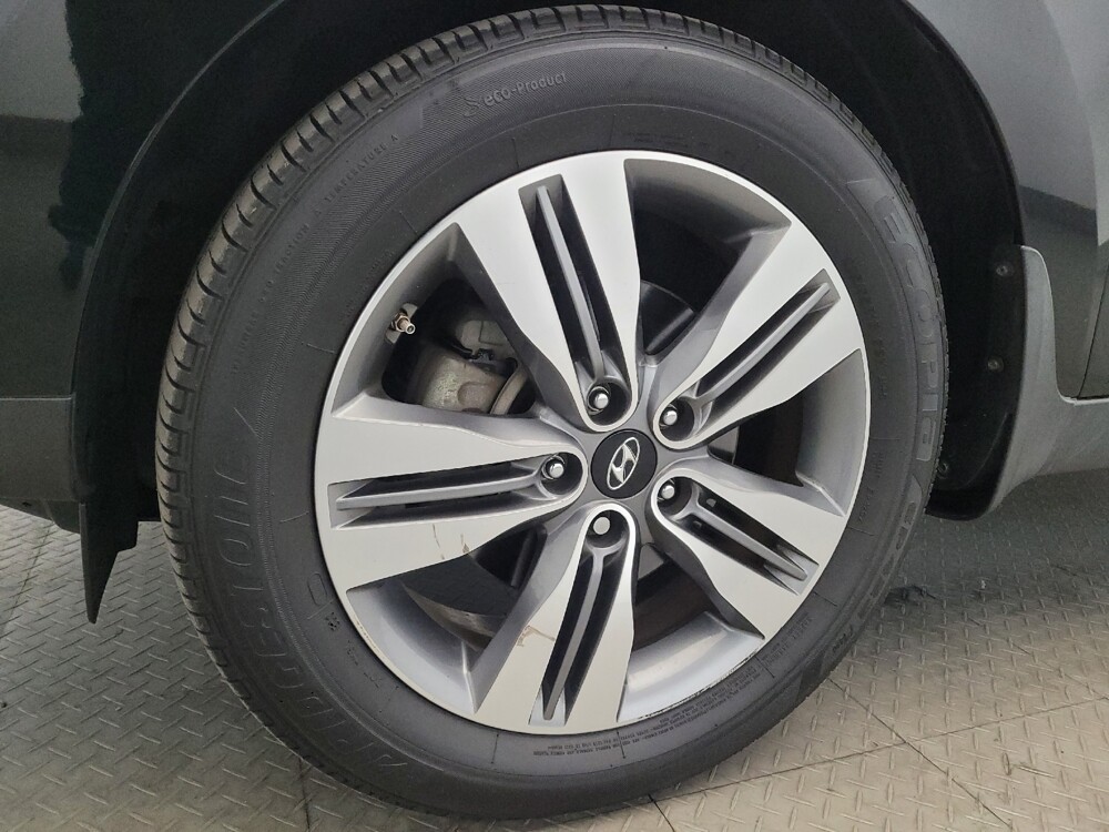 2015 Hyundai Tucson in Pittsburgh, PA 15237 - 18086472 31