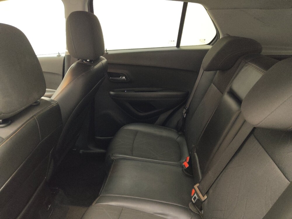 2019 Chevrolet Trax in Midlothian, IL 60445 - 18086473 18