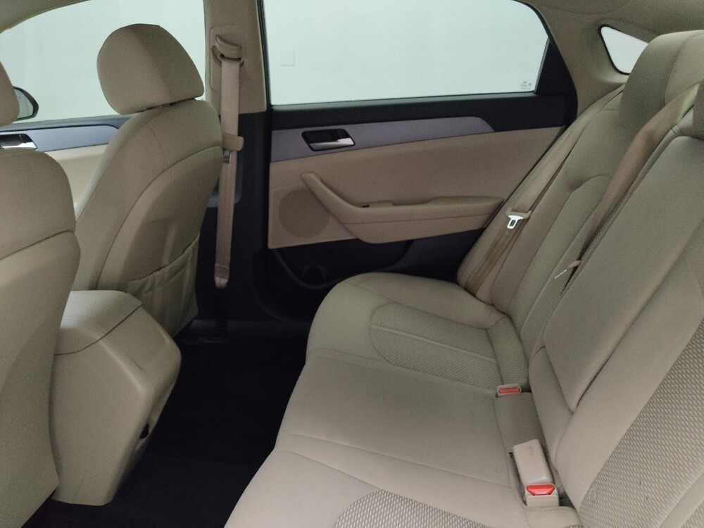 2019 Hyundai Sonata in Peoria, IL 61615 - 18086478 18