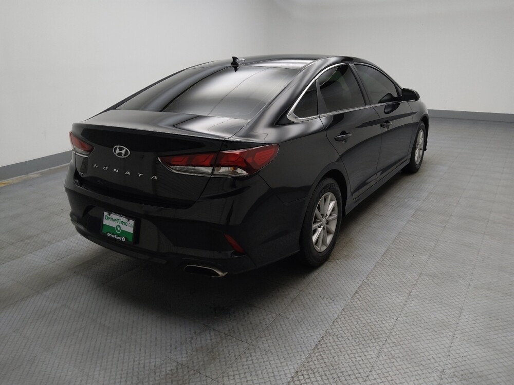 2019 Hyundai Sonata in Peoria, IL 61615 - 18086478 9