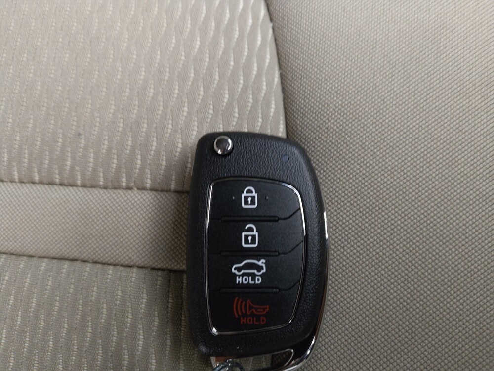 2019 Hyundai Sonata in Peoria, IL 61615 - 18086478 32