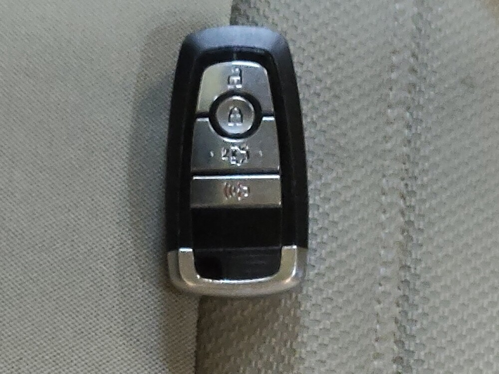 2018 Ford Fusion in Columbia, SC 29210 - 18086480 32