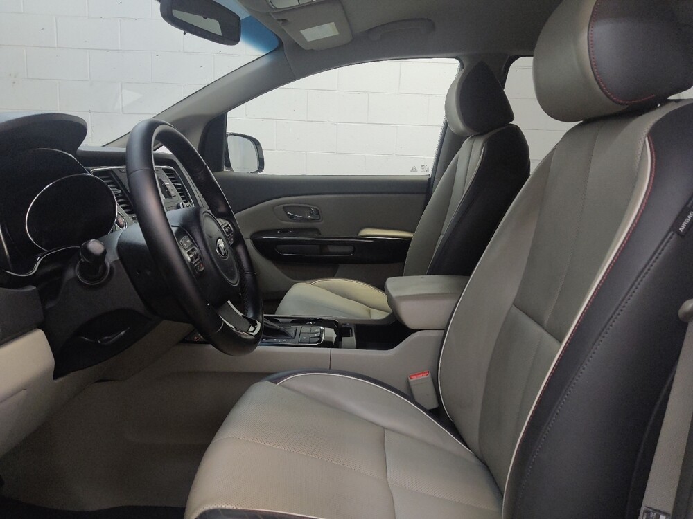 2016 Kia Sedona in Fairfield, OH 45014 - 18086482 17