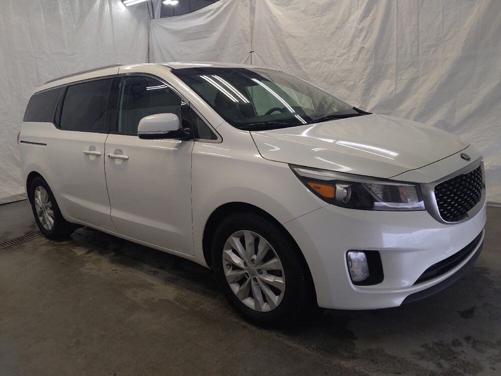 2016 Kia Sedona in Fairfield, OH 45014 - 18086482 11