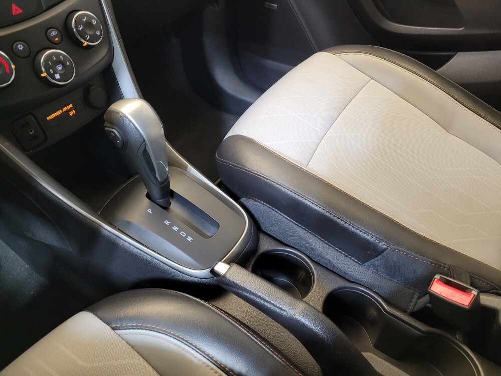 2017 Chevrolet Trax in Cincinnati, OH 45255 - 18086486 26