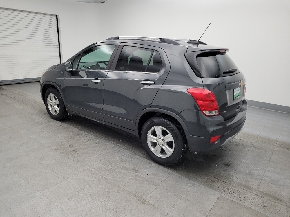 2017 Chevrolet Trax in Cincinnati, OH 45255 - 18086486 3