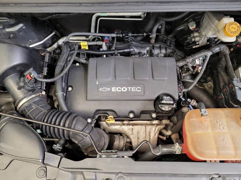 2017 Chevrolet Trax in Cincinnati, OH 45255 - 18086486 30