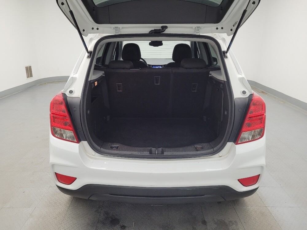 2020 Chevrolet Trax in Maple Heights, OH 44137 - 18086490 29