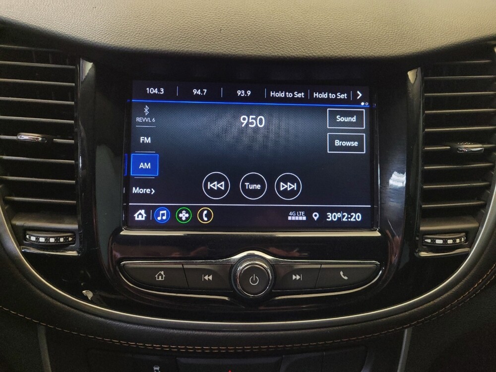 2020 Chevrolet Trax in Maple Heights, OH 44137 - 18086490 25