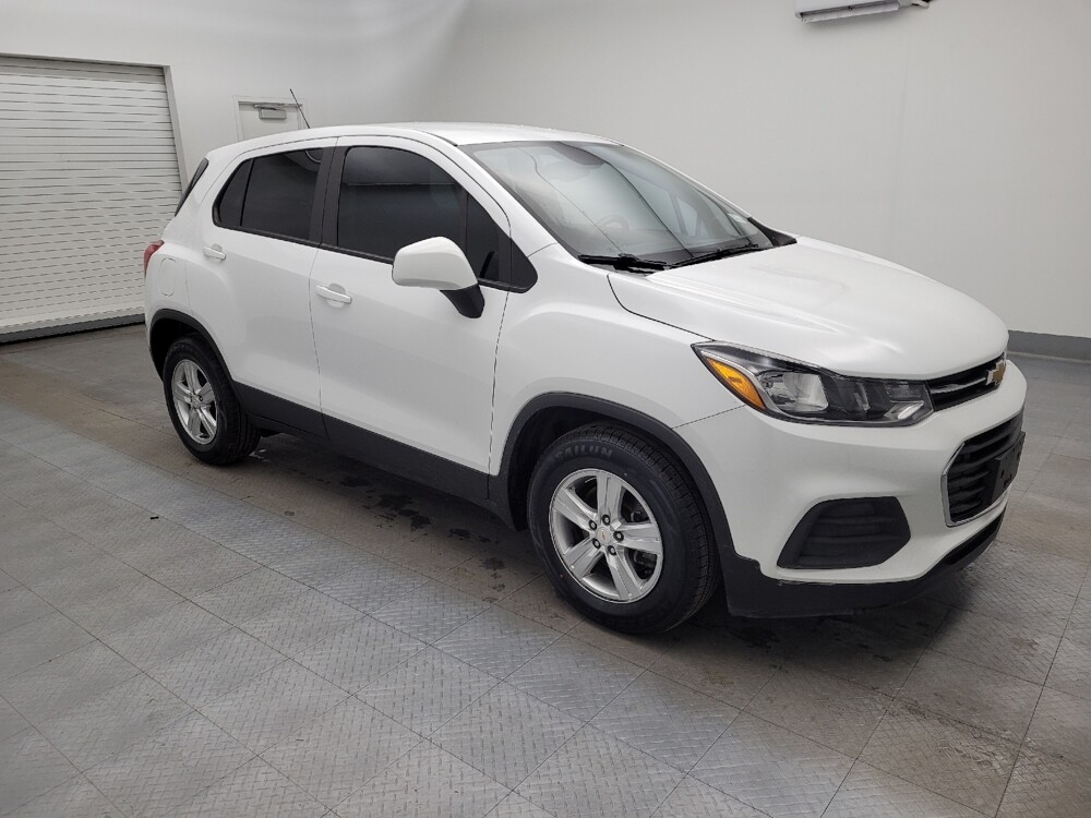 2020 Chevrolet Trax in Maple Heights, OH 44137 - 18086490 11