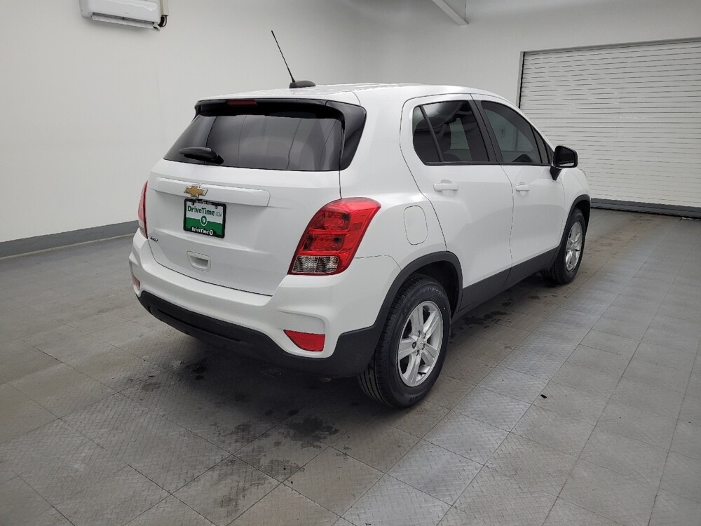 2020 Chevrolet Trax in Maple Heights, OH 44137 - 18086490 9