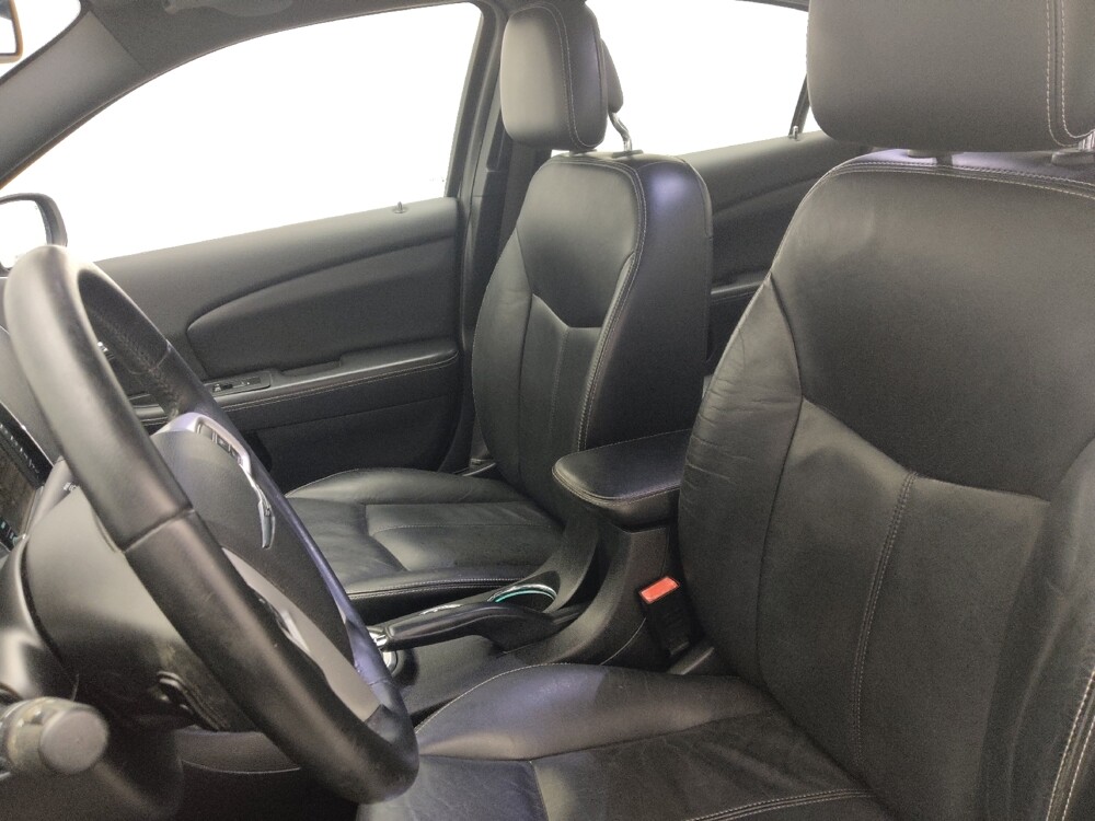 2014 Chrysler 200 in Jacksonville, FL 32225 - 18086499 17