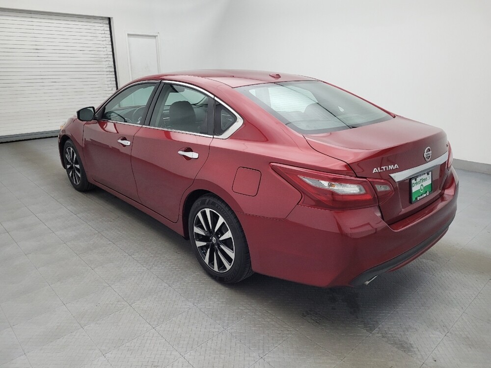 2018 Nissan Altima in Charlotte, NC 28213 - 18086500 3