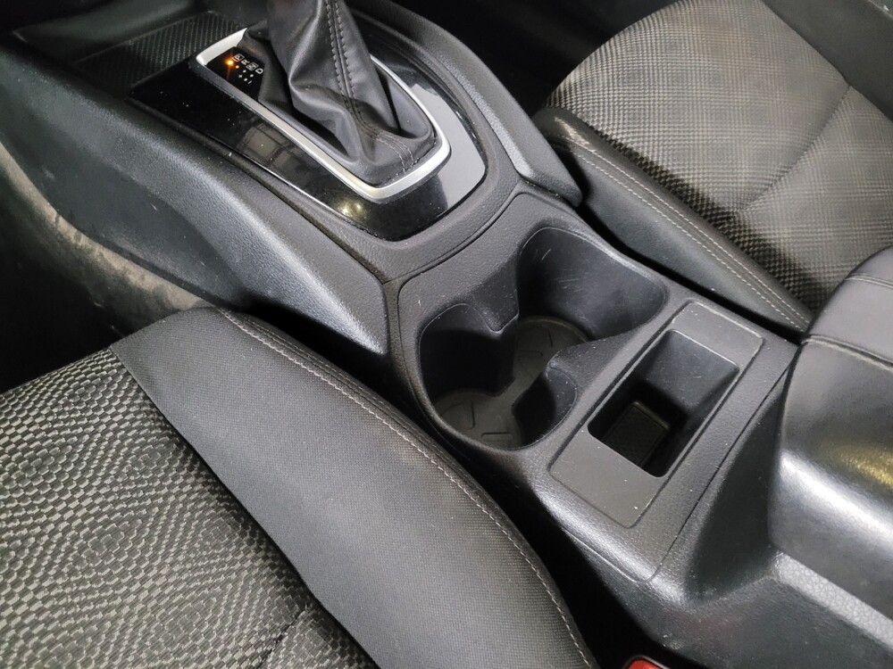 2018 Nissan Rogue Sport in Marietta, GA 30062 - 18086502 26