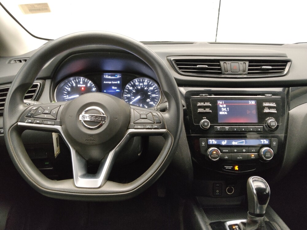 2018 Nissan Rogue Sport in Marietta, GA 30062 - 18086502 22