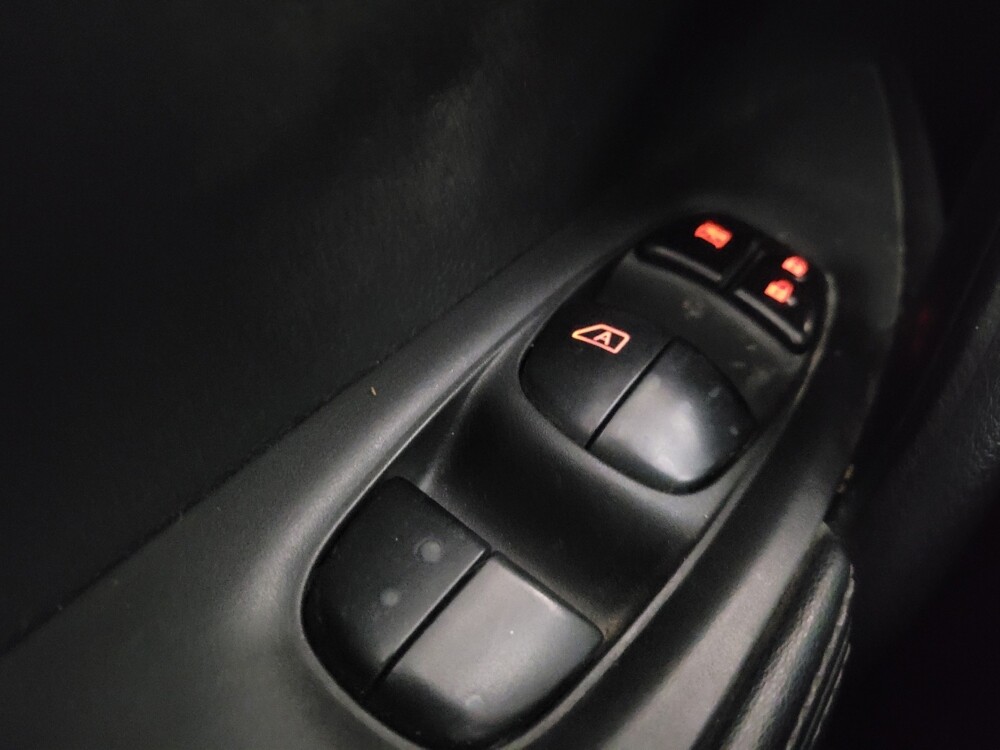 2018 Nissan Rogue Sport in Marietta, GA 30062 - 18086502 27