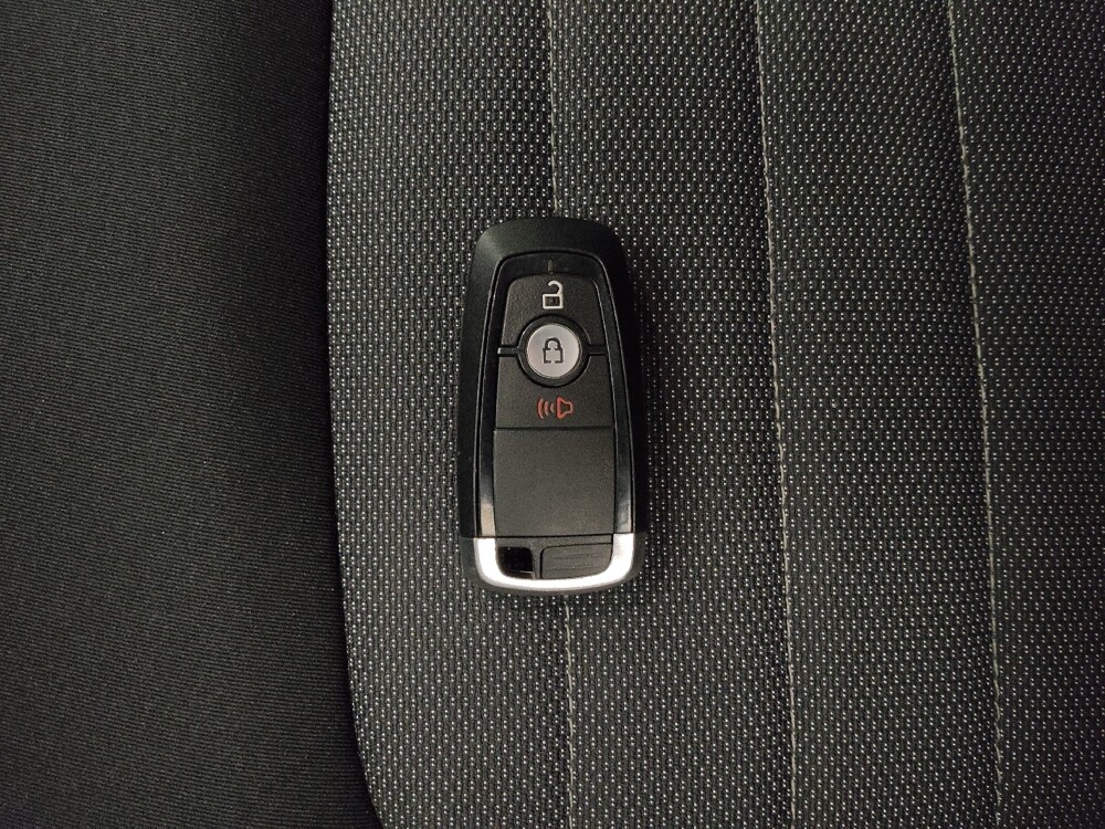 2020 Ford Edge in Grand Rapids, MI 49508 - 18086503 32